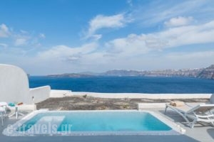 Neptune Luxury Suites_lowest prices_in_Hotel_Cyclades Islands_Sandorini_Fira