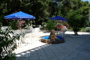 Zourpos Studios & Apartments_best deals_Apartment_Crete_Chania_Sfakia