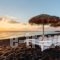 Sea Side Beach Hotel_best prices_in_Hotel_Cyclades Islands_Sandorini_kamari