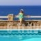 Cavos Bay Hotel & Studios_best deals_Hotel_Aegean Islands_Ikaria_Raches