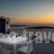 Fira White Residence_best deals_Hotel_Cyclades Islands_Sandorini_Sandorini Chora