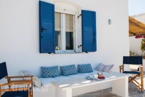 Holiday Home Posidonia_travel_packages_in_Cyclades Islands_Syros_Posidonia