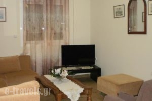 Areto Apartments_travel_packages_in_Peloponesse_Argolida_Nafplio