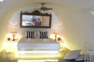 Palm Tree Hill_accommodation_in_Hotel_Cyclades Islands_Sandorini_Sandorini Chora
