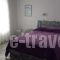 Villa Happening_travel_packages_in_Cyclades Islands_Sandorini_Imerovigli