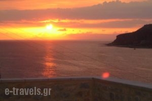 Traditional House Plagiaki_travel_packages_in_Peloponesse_Lakonia_Itilo