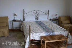 Kasimis Rooms_accommodation_in_Apartment_Peloponesse_Messinia_Kyparisia