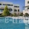 Golden Sun Studios and Apartments_best deals_Hotel_Cyclades Islands_Sandorini_kamari