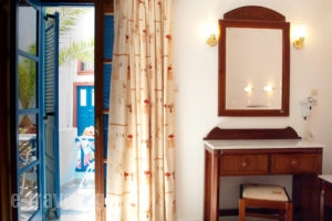 Leta_best prices_in_Hotel_Cyclades Islands_Sandorini_Fira