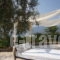 Verga Apartments & Suites_accommodation_in_Room_Peloponesse_Messinia_Paralia Vergas