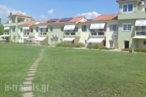 Monopetro_lowest prices_in_Apartment_Macedonia_Halkidiki_Poligyros