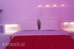 Glaronisia_accommodation_in_Hotel_Cyclades Islands_Milos_Apollonia