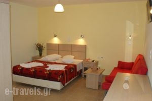 Jason Studios & Apartments_best deals_Apartment_Cyclades Islands_Naxos_Naxos Chora