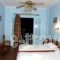 Minoa_travel_packages_in_Cyclades Islands_Paros_Naousa
