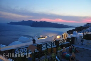 Stelios Rooms Santorini_accommodation_in_Room_Cyclades Islands_Sandorini_Oia