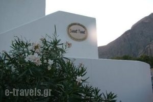 Sweet Tweet_travel_packages_in_Cyclades Islands_Sandorini_Perissa