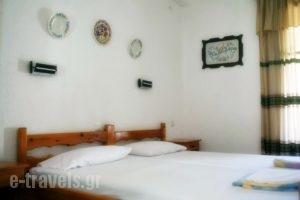 Spiros Rooms_best prices_in_Hotel_Sporades Islands_Skopelos_Panormos