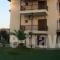 Evangelia's Family House_lowest prices_in_Hotel_Macedonia_Halkidiki_Ormos Panagias