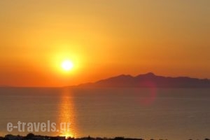 Acropole Sunrise_best prices_in_Hotel_Cyclades Islands_Sandorini_Perissa