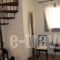 Hemera Holiday Home_best prices_in_Room_Cyclades Islands_Sandorini_Sandorini Chora