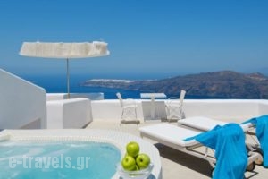 White_accommodation_in_Hotel_Cyclades Islands_Sandorini_Sandorini Chora