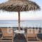 Makris Hotel_travel_packages_in_Cyclades Islands_Sandorini_kamari