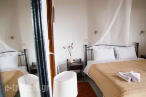 Jo Marinis Rooms_lowest prices_in_Room_Peloponesse_Korinthia_Vrachati
