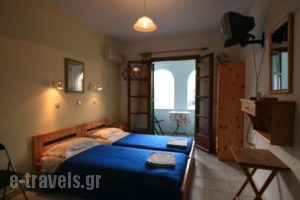 Studios Simos_accommodation_in_Hotel_Cyclades Islands_Naxos_Naxos chora