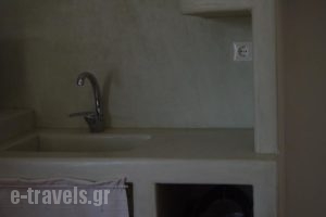 Litsa Malli Rooms_lowest prices_in_Room_Cyclades Islands_Milos_Milos Chora