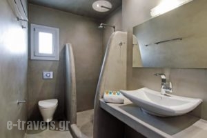 Central Fira Hotel_best prices_in_Hotel_Cyclades Islands_Sandorini_Fira