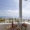 Acropole Sunrise_best deals_Hotel_Cyclades Islands_Sandorini_Perissa