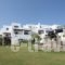 Silver Rocks Hotel_best deals_Hotel_Cyclades Islands_Paros_Paros Chora