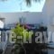 Anna Zisimos_travel_packages_in_Cyclades Islands_Milos_Milos Chora
