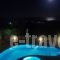 Moonlight Apartments_best deals_Apartment_Cyclades Islands_Sandorini_Sandorini Chora