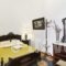 Iriana Apartments_travel_packages_in_Cyclades Islands_Sandorini_Sandorini Rest Areas