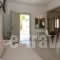 Alafouzos Studios_holidays_in_Hotel_Cyclades Islands_Sandorini_Sandorini Chora