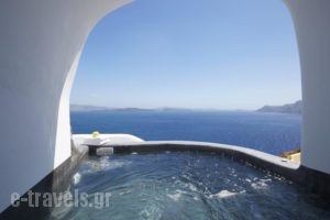 Amaya Selection Of Villas_best prices_in_Villa_Cyclades Islands_Sandorini_Oia