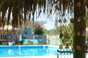 Cormoranos Apartments_travel_packages_in_Crete_Chania_Kissamos