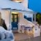 Vivere A Plakes_travel_packages_in_Cyclades Islands_Milos_Milos Chora