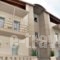 Raches Beach Studios_accommodation_in_Hotel_Central Greece_Fthiotida_Kamena Vourla