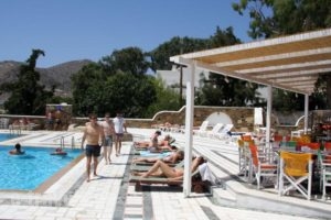 Armadoros Hotel / Ios Backpackers_best deals_Hotel_Cyclades Islands_Ios_Ios Chora