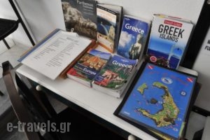 Anny Studios Perissa Beach_travel_packages_in_Cyclades Islands_Sandorini_Sandorini Chora