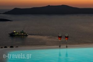 Day Dream Luxury Suites_travel_packages_in_Cyclades Islands_Sandorini_Sandorini Chora