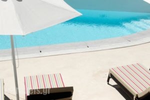 Ftelia Bay_travel_packages_in_Cyclades Islands_Mykonos_Mykonos ora