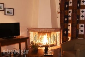 Arcadian Apartments & Studios_travel_packages_in_Peloponesse_Arcadia_Astros