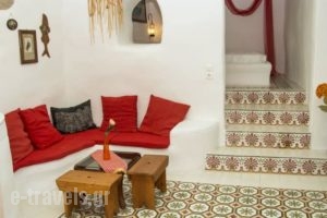 Alexandra Studio_travel_packages_in_Cyclades Islands_Milos_Milos Chora