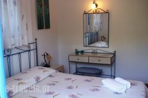 Aris - Vathy Studios_travel_packages_in_Peloponesse_Lakonia_Vathy
