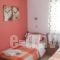 Virginia Studios & Apartments_best deals_Apartment_Cyclades Islands_Tinos_Tinosora