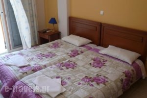Peter & Tony Rooms_best prices_in_Room_Cyclades Islands_Syros_Galissas