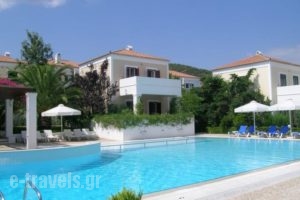 Nissia_travel_packages_in_Piraeus Islands - Trizonia_Spetses_Spetses Chora